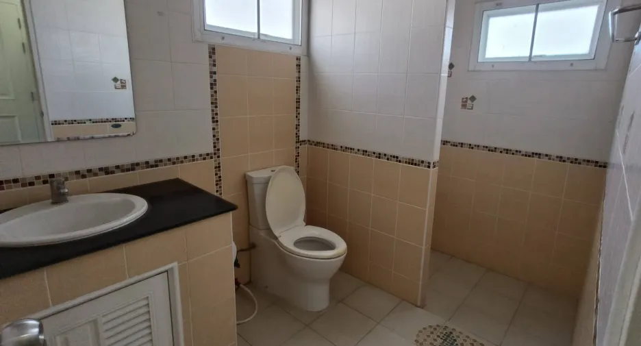 For rent 4 bedrooms house in Doi Saket, Chiang Mai