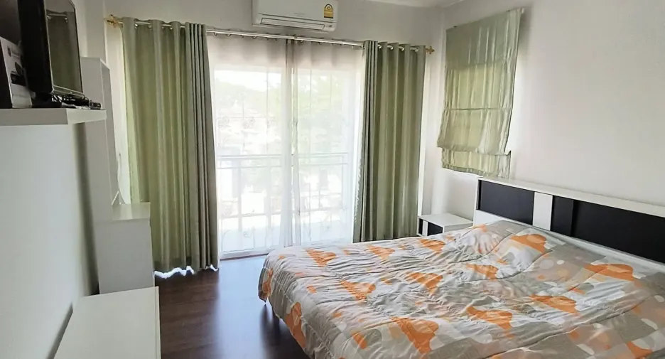 For rent 4 bedrooms house in Doi Saket, Chiang Mai