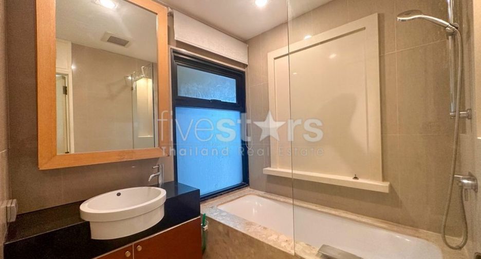 Продажа и аренда 1 кровать кондо в Сатхон, Бангкок