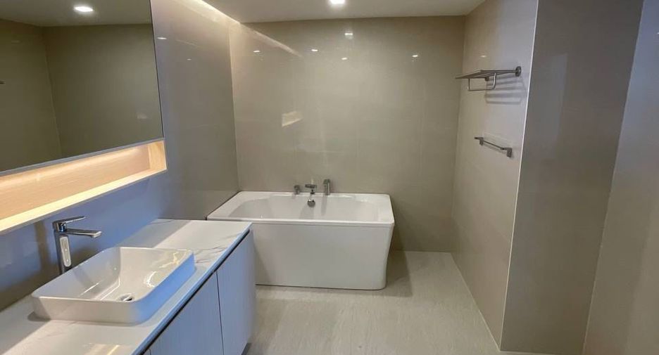 For sale 1 bed condo in Mueang Phuket, Phuket