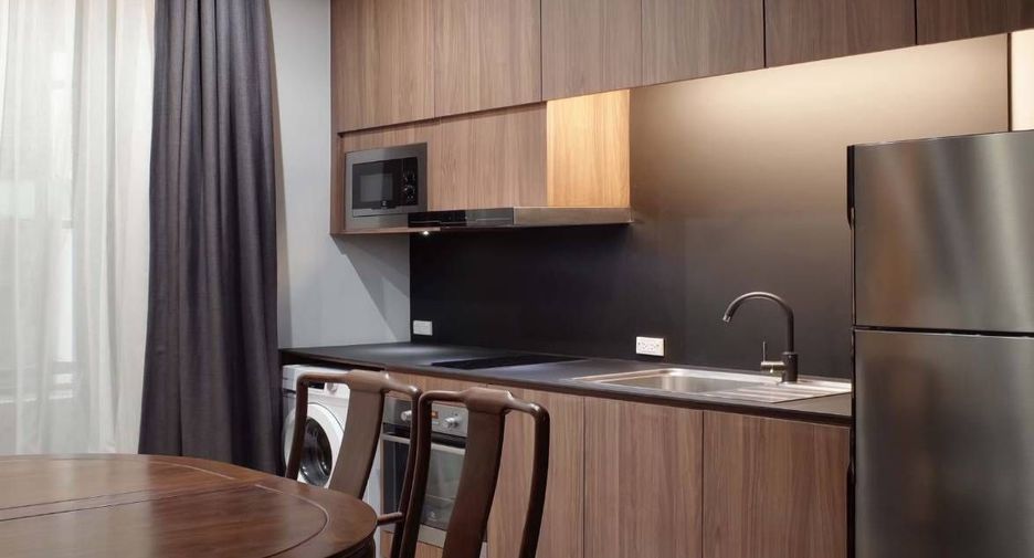 For rent 1 bed condo in Khlong Toei, Bangkok