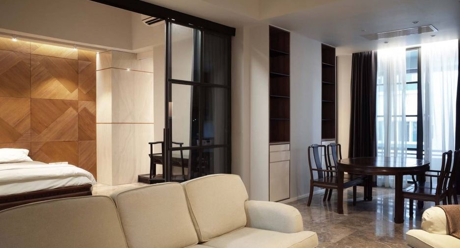 For rent 1 bed condo in Khlong Toei, Bangkok