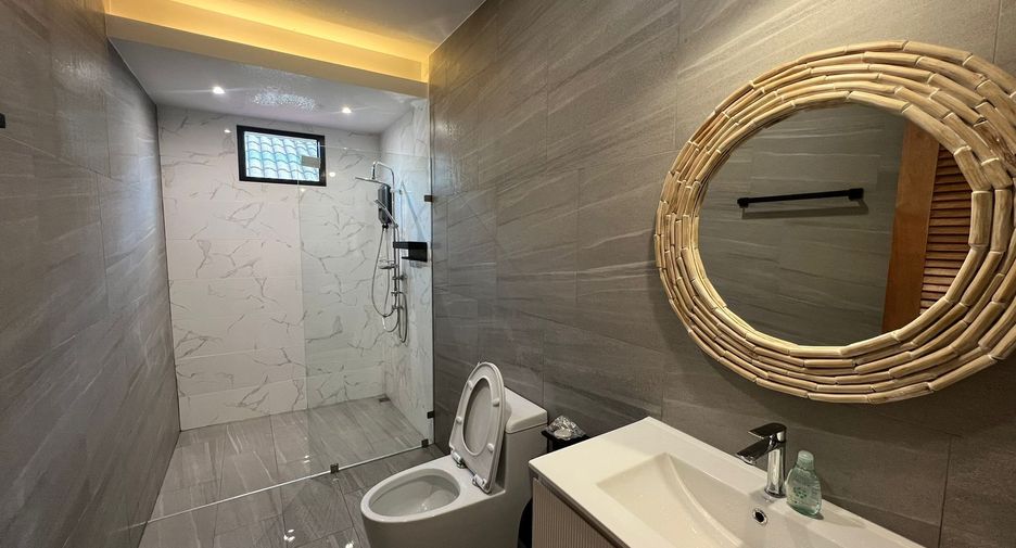 For sale and for rent 3 bedrooms house in Thalang, Phuket