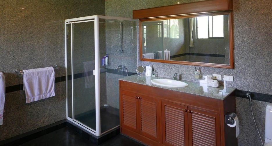 For sale 4 bedrooms house in Mueang Phuket, Phuket