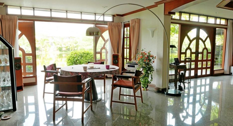 For sale 4 bedrooms house in Mueang Phuket, Phuket