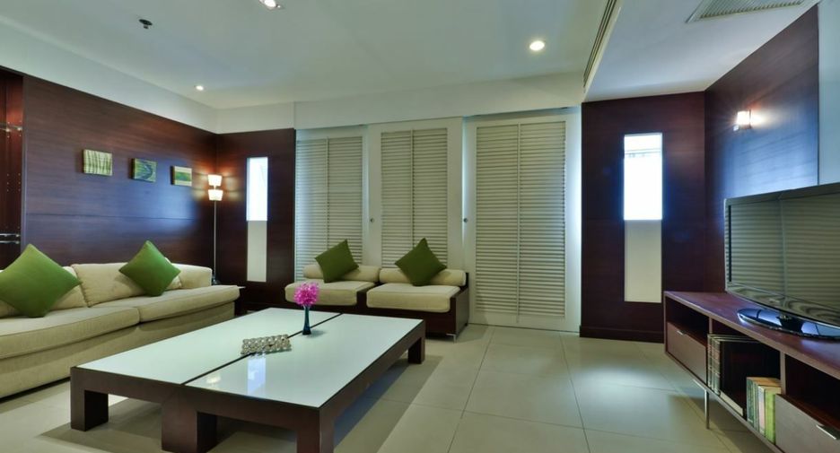 For rent 1 bed apartment in Pathum Wan, Bangkok