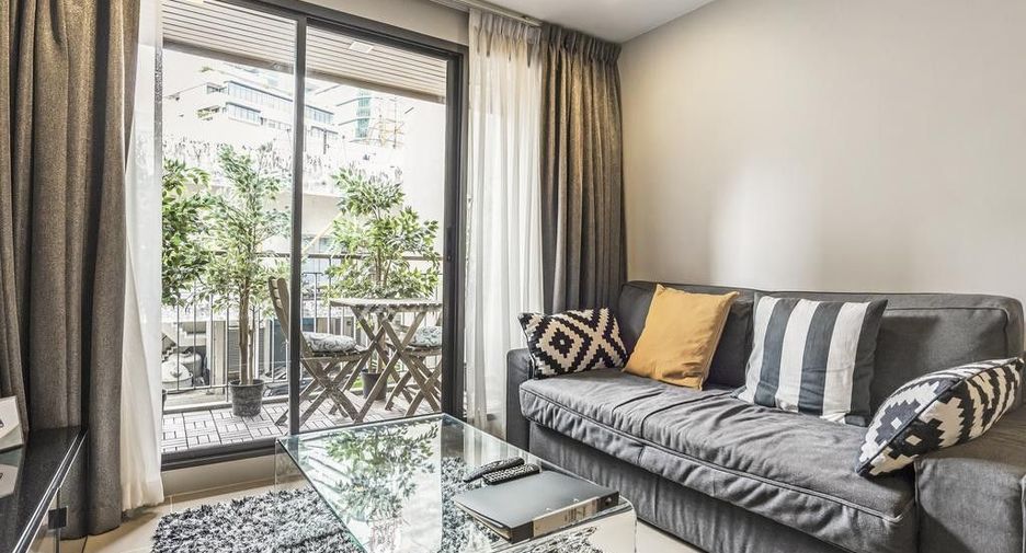 Wohnung zum Kauf mit 1 Zimmer in Khlong Toei, Bangkok