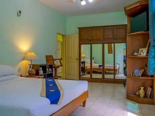 À vendre 12 chambres villa à Thalang, Phuket