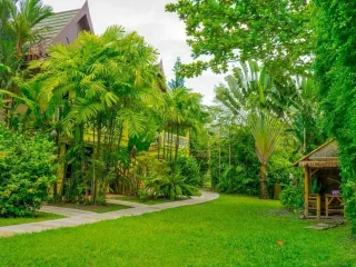 À vendre 12 chambres villa à Thalang, Phuket
