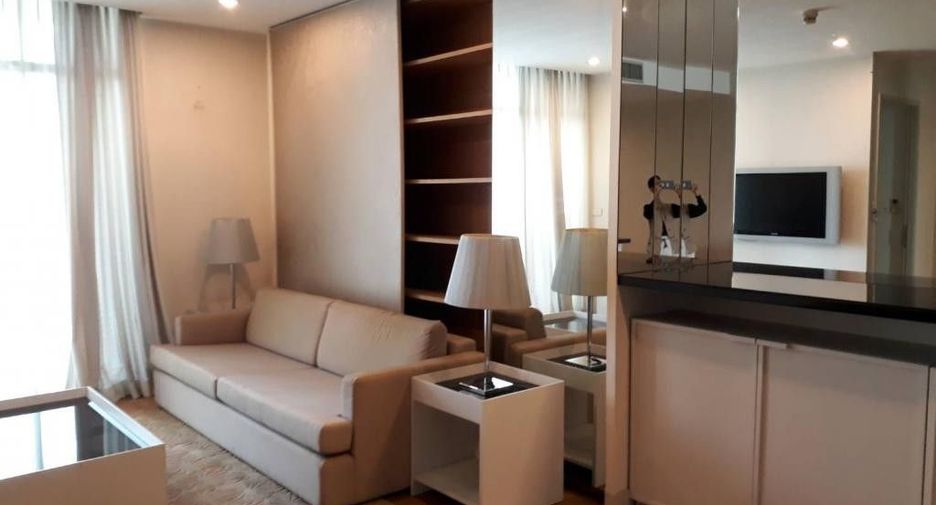 Продажа 1 кровать кондо в Сатхон, Бангкок