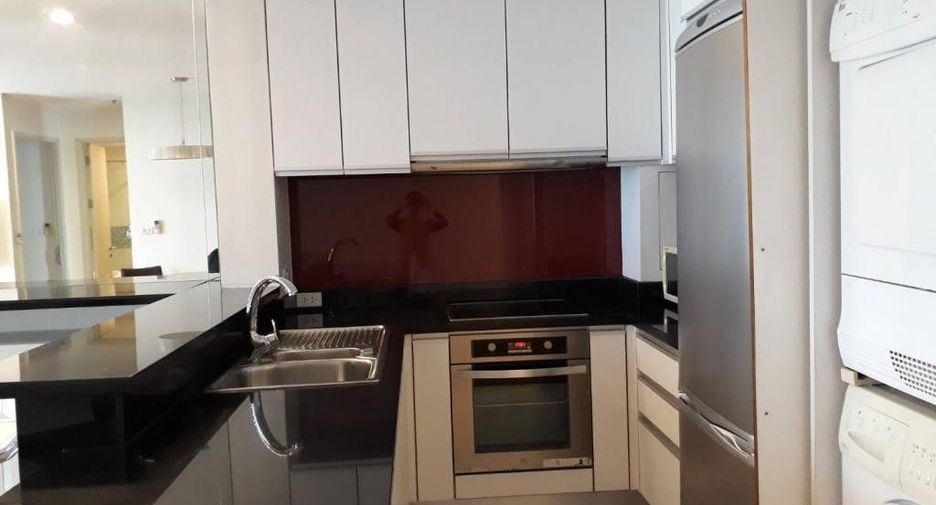 Продажа 1 кровать кондо в Сатхон, Бангкок
