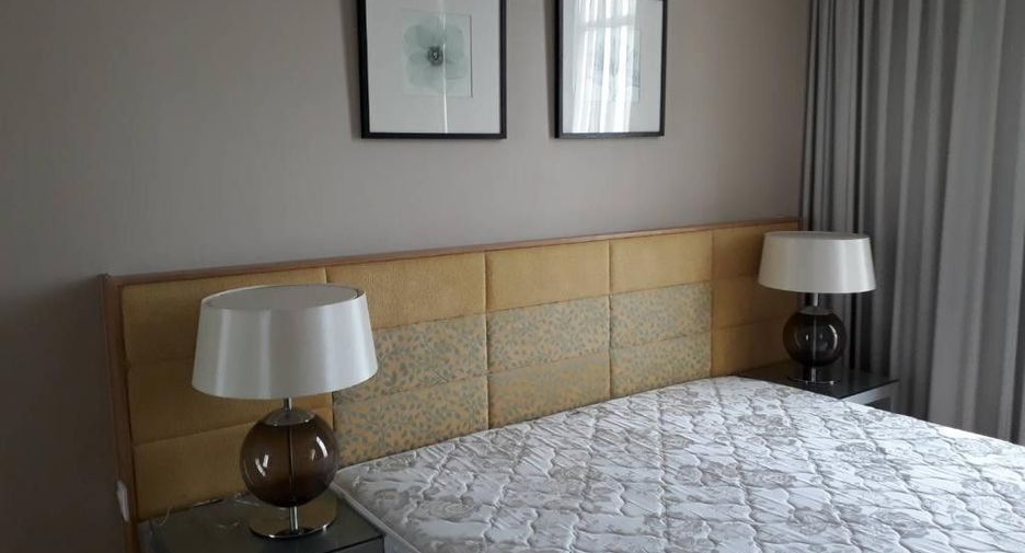 Продажа 1 кровать кондо в Сатхон, Бангкок