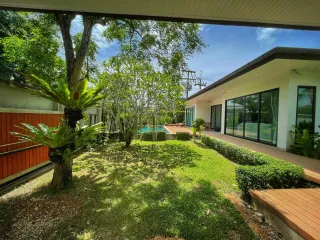 For sale 3 bedrooms villa in Thalang, Phuket