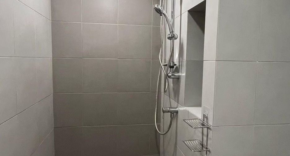 For sale and for rent 1 bed condo in Bang Na, Bangkok