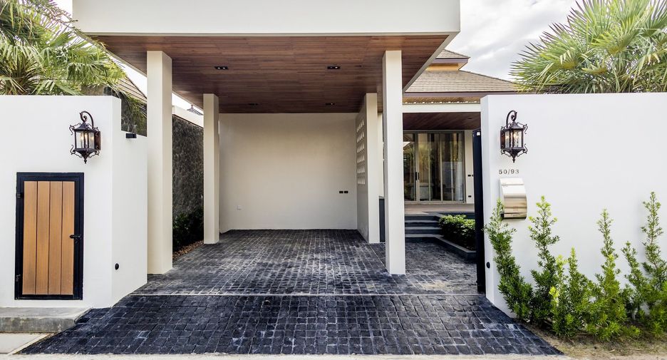 For sale 3 bedrooms villa in Thalang, Phuket