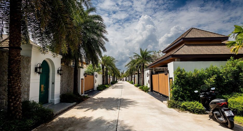 For sale 3 bedrooms villa in Thalang, Phuket