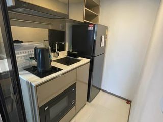 Condo en alquiler de 2 habitaciones en Ratchathewi, Bangkok