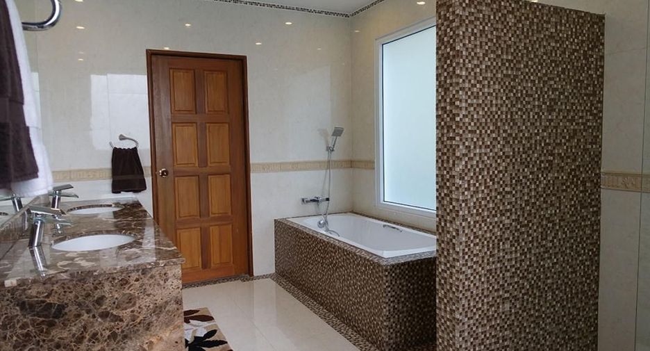 ขาย 3 ห้องนอน วิลล่า ใน เมืองภูเก็ต, ภูเก็ต