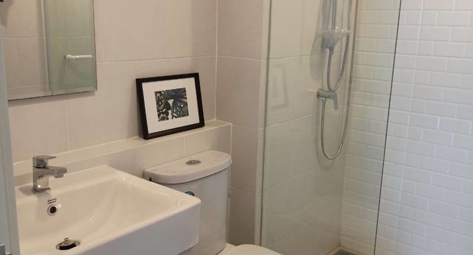 For sale 1 bed condo in Wang Thonglang, Bangkok