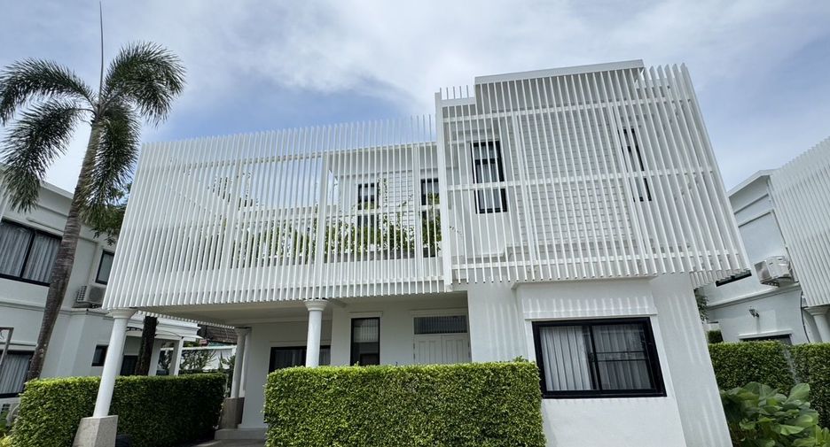 For rent 3 bedrooms villa in Thalang, Phuket