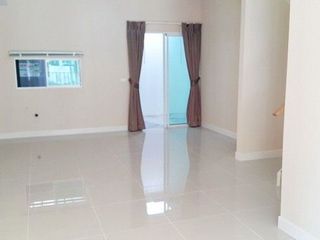 出租 3 卧室 独立屋 在 Bang Phli, Samut Prakan