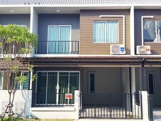出租 3 卧室 独立屋 在 Bang Phli, Samut Prakan