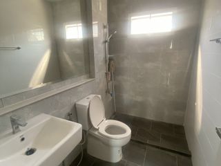 For sale 4 bedrooms townhouse in Don Mueang, Bangkok
