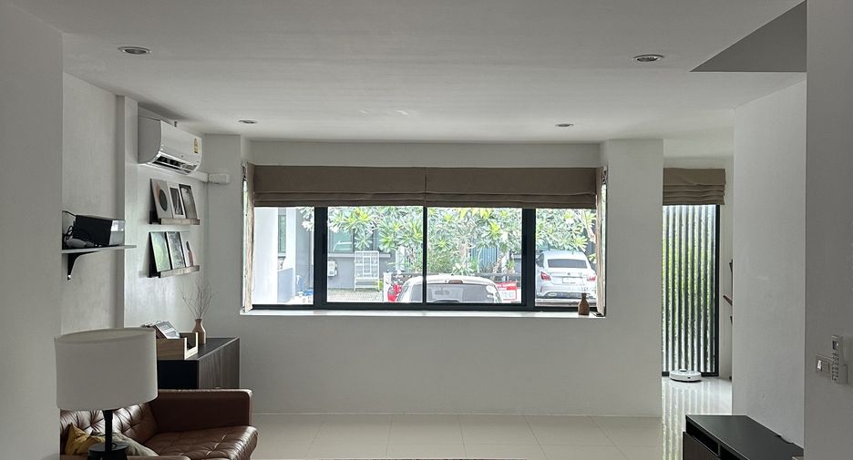 For sale 3 bedrooms townhouse in Thalang, Phuket