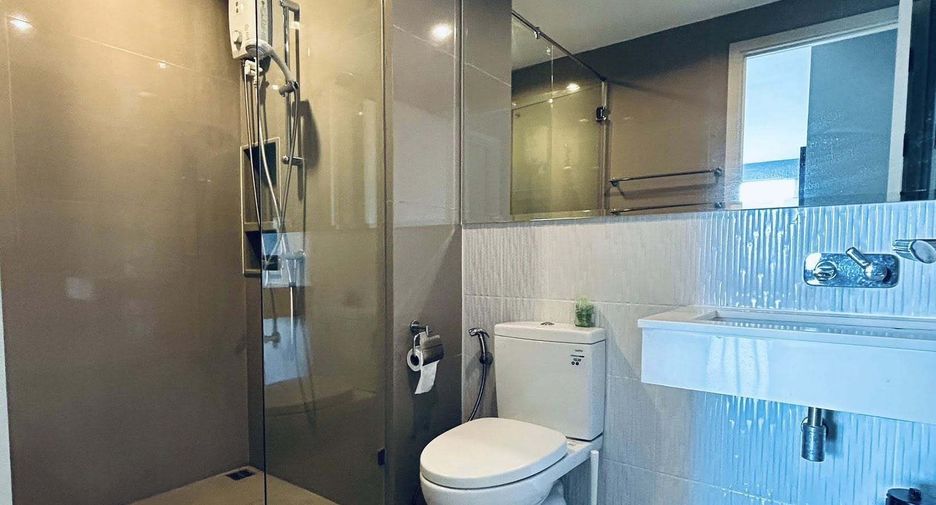 Wohnung zur Miete mit 2 Zimmer in Khlong Toei, Bangkok