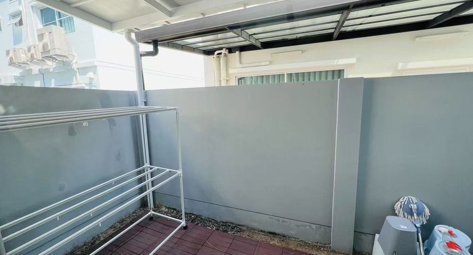 For rent 3 bedrooms house in Prawet, Bangkok