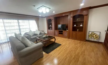À louer 3 chambres appartement à Watthana, Bangkok