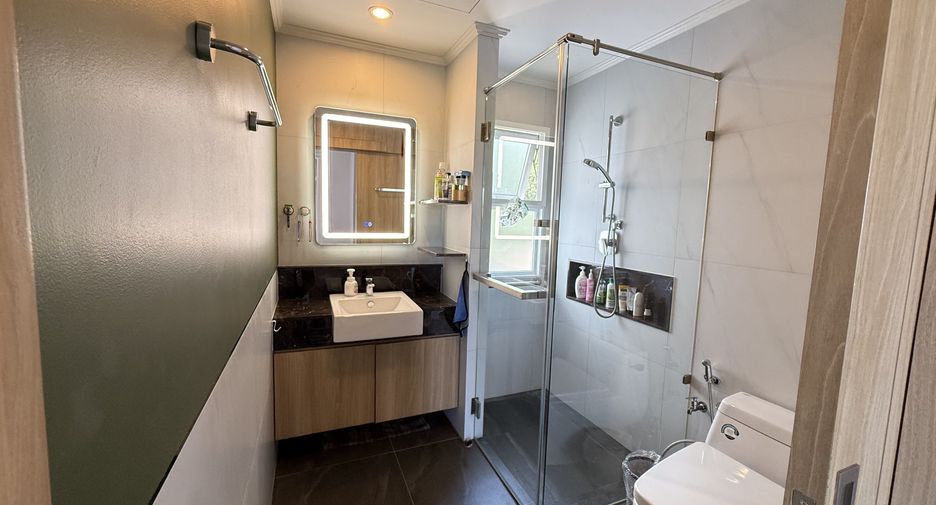 For sale 4 ベッドルーム house in Mueang Phuket, Phuket