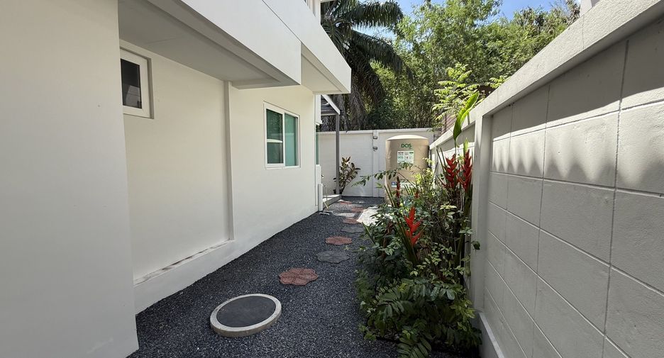 For sale 4 ベッドルーム house in Mueang Phuket, Phuket