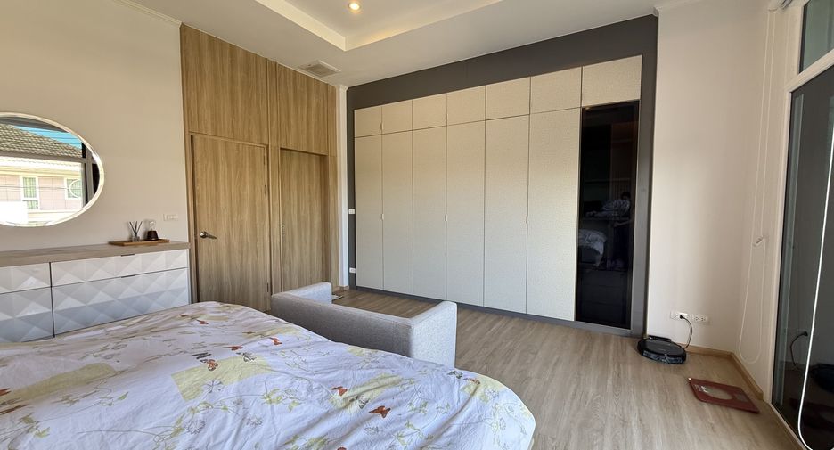 For sale 4 ベッドルーム house in Mueang Phuket, Phuket