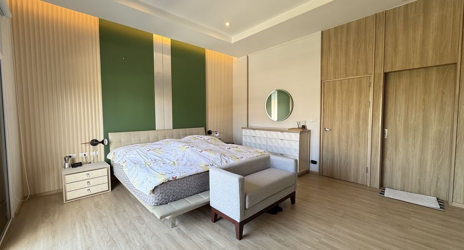 For sale 4 ベッドルーム house in Mueang Phuket, Phuket