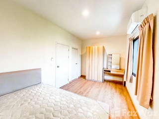 Reihenhaus zur Miete mit 3 Zimmer in Prawet, Bangkok