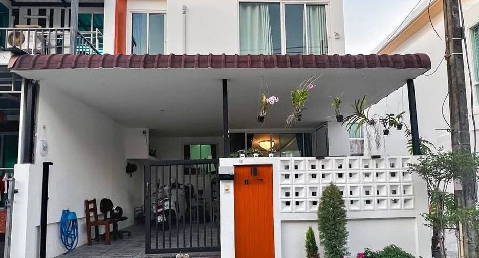 For sale 3 ベッドルーム house in Mueang Phuket, Phuket