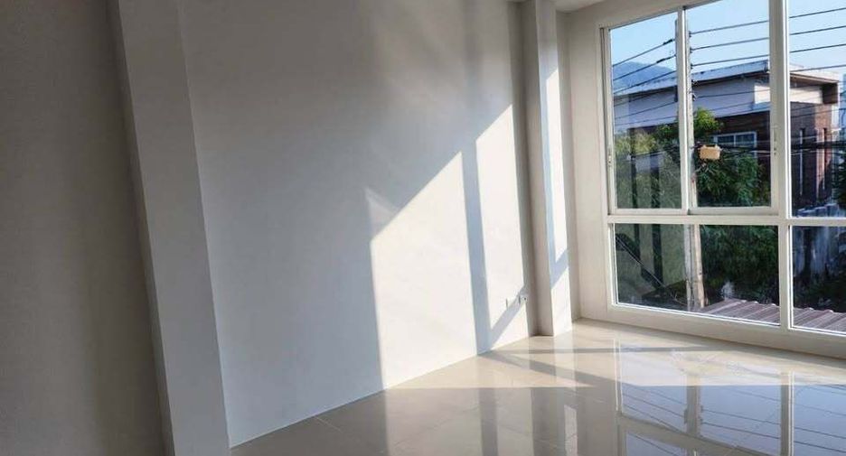 For sale 3 ベッドルーム house in Mueang Phuket, Phuket
