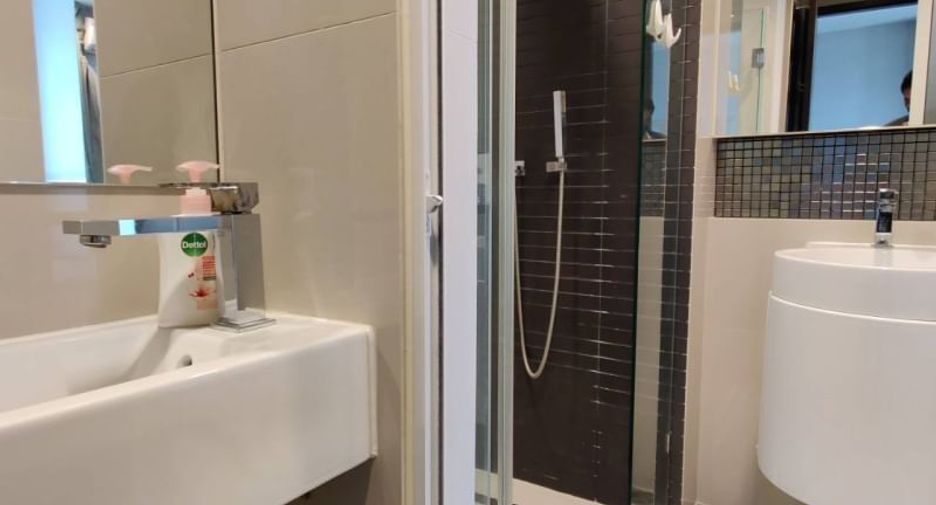 For rent 1 bed condo in Sathon, Bangkok