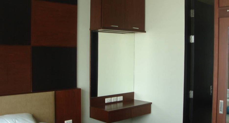 For rent 1 bed condo in Ratchathewi, Bangkok