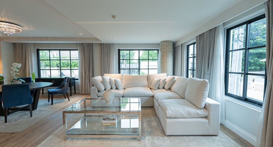 Wohnung zur Miete mit 3 Zimmer in Watthana, Bangkok