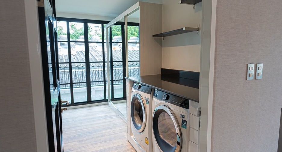 Wohnung zur Miete mit 3 Zimmer in Watthana, Bangkok