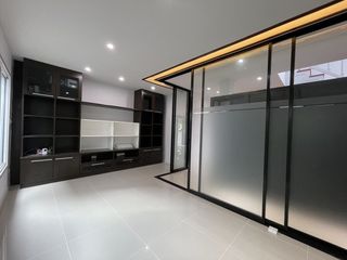 Haus zum Kauf mit 3 Zimmer in Lat Phrao, Bangkok
