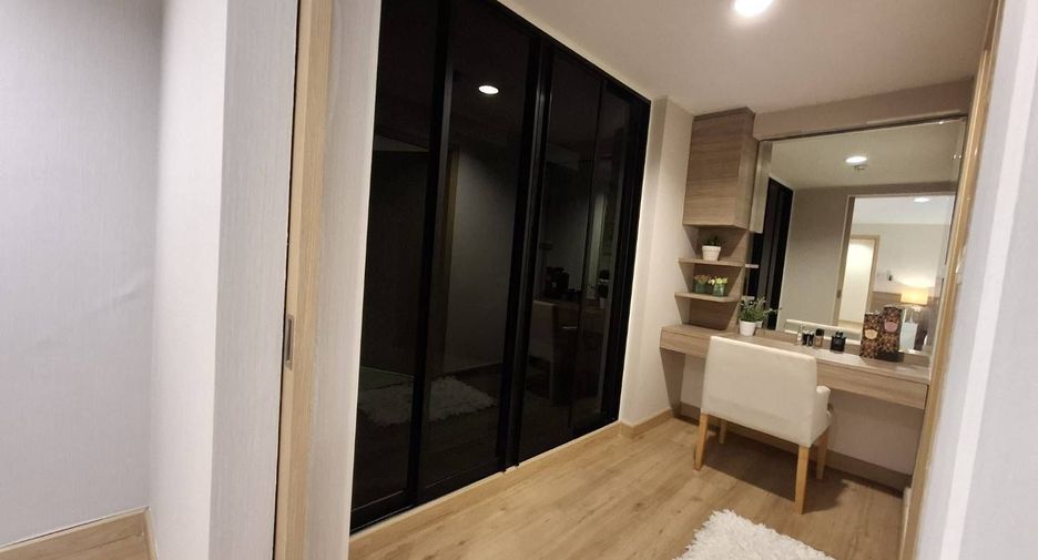 For rent 1 bed apartment in Pathum Wan, Bangkok