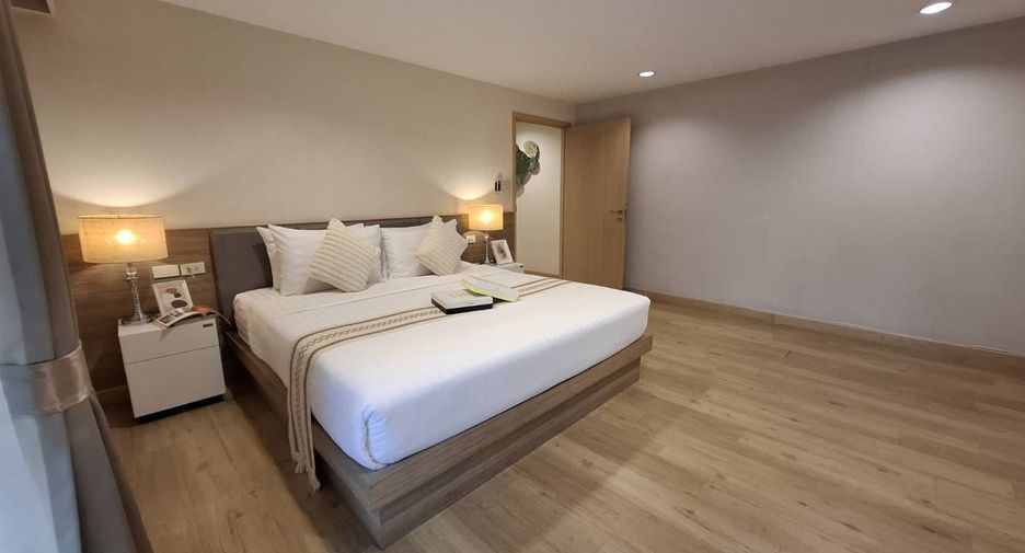 For rent 1 bed apartment in Pathum Wan, Bangkok