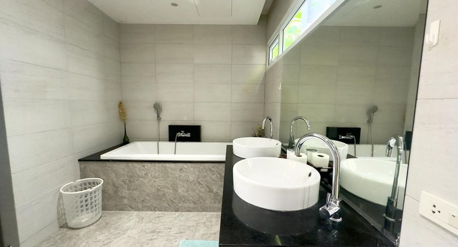 For sale 2 bedrooms villa in Kathu, Phuket