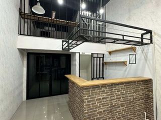 For rent 6 bedrooms retail Space in Chatuchak, Bangkok