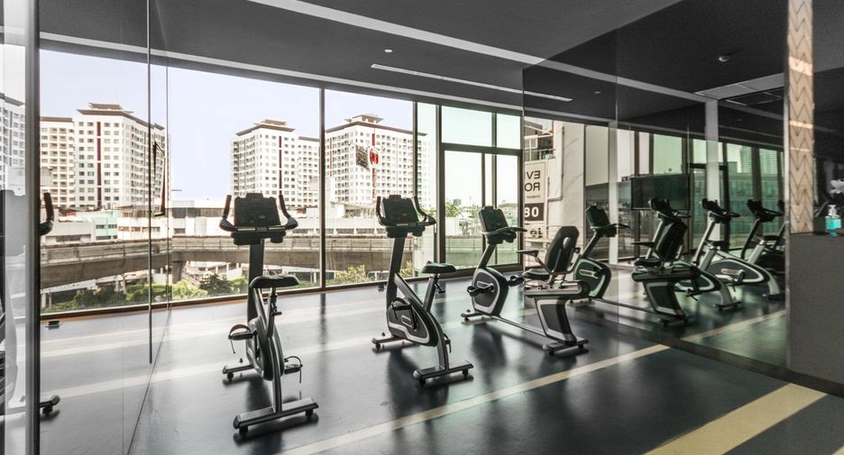 For rent 1 bed condo in Khlong Toei, Bangkok