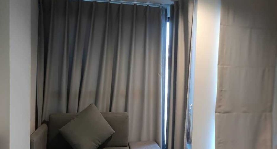 Condo en alquiler de estudio en Huai Khwang, Bangkok