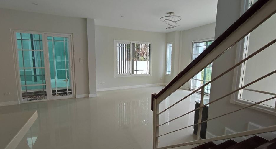 Haus zum Kauf mit 3 Zimmer in Mueang Phuket, Phuket